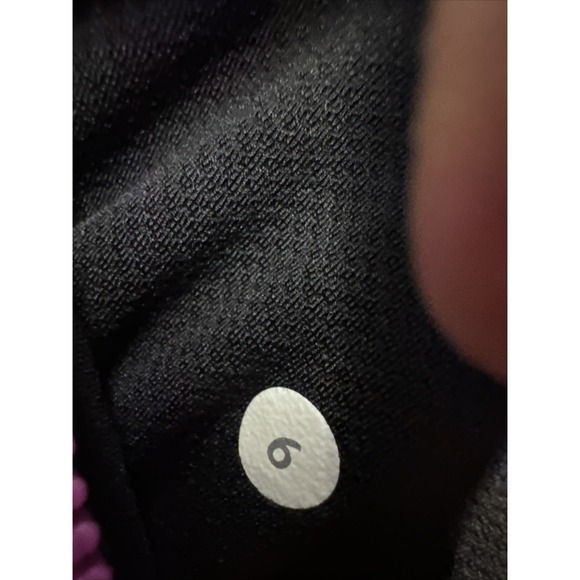 Lululemon Women's 32 Piece Mixed Lot. Sizes 4-12 Hoodies / Leggings /Shirts /bra - Picture 2 of 16